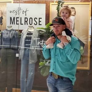 Meet your Posher, Travis